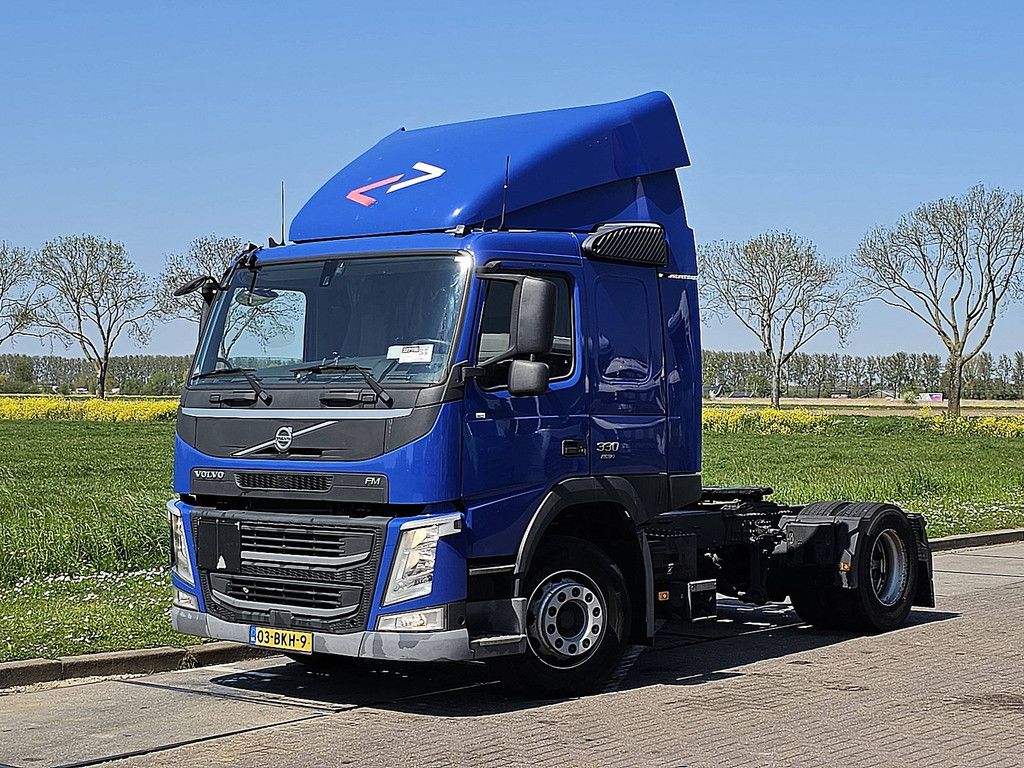VOLVO FM 330 sleepercab nl-truck