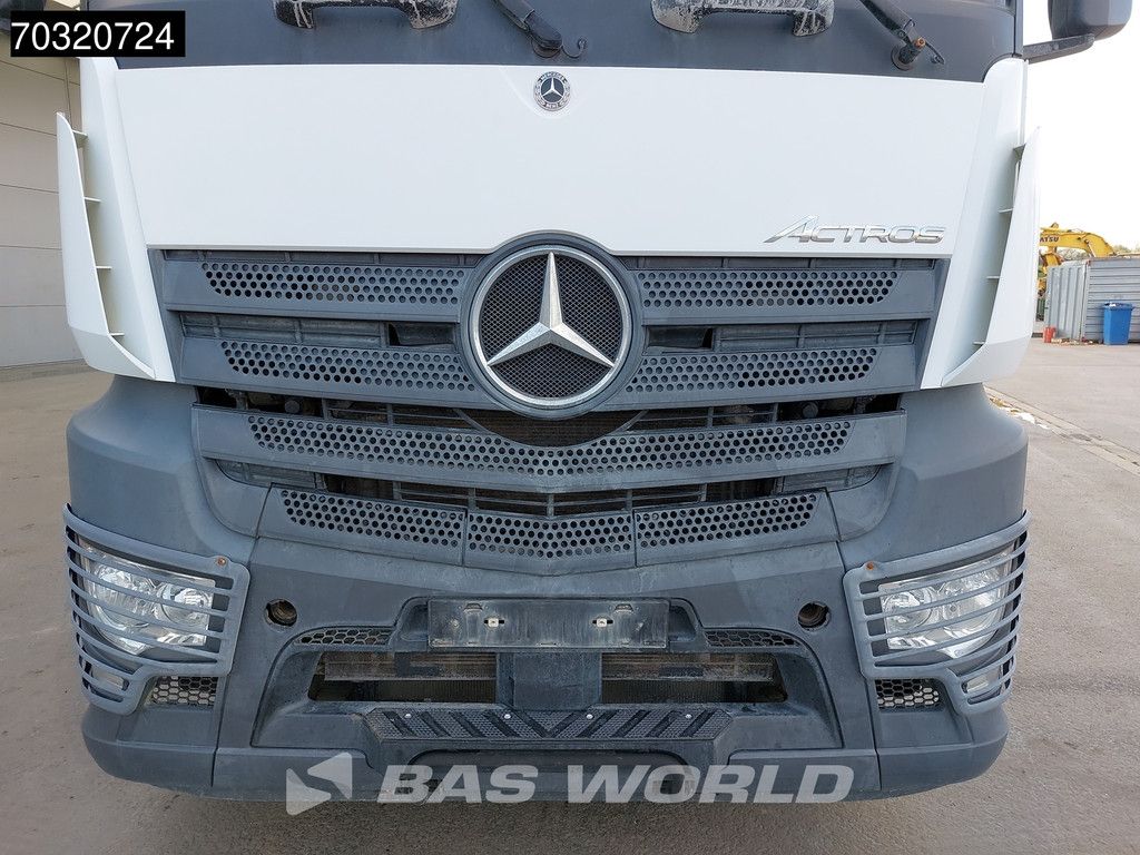 Mercedes Actros 1845 4X2 ClassicSpace Retarder Hydraulik + Schwing-Stetter 12m3 Liftachse