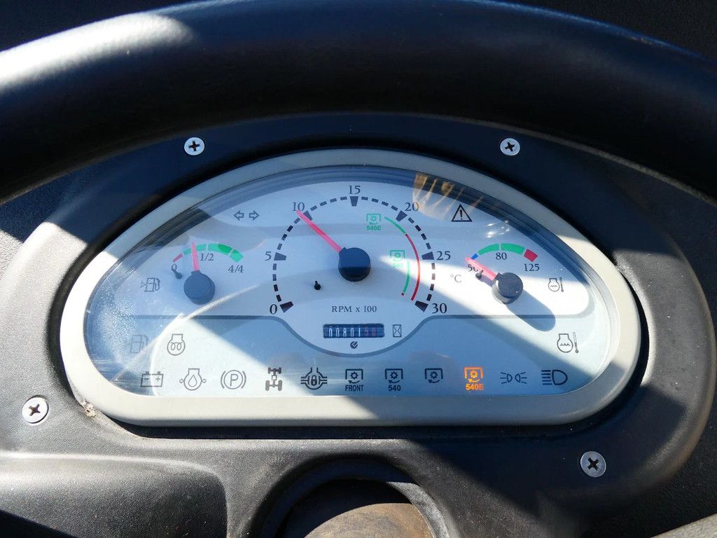 New Holland T3010 4wd / 00801 Draaiuren / Voorlader