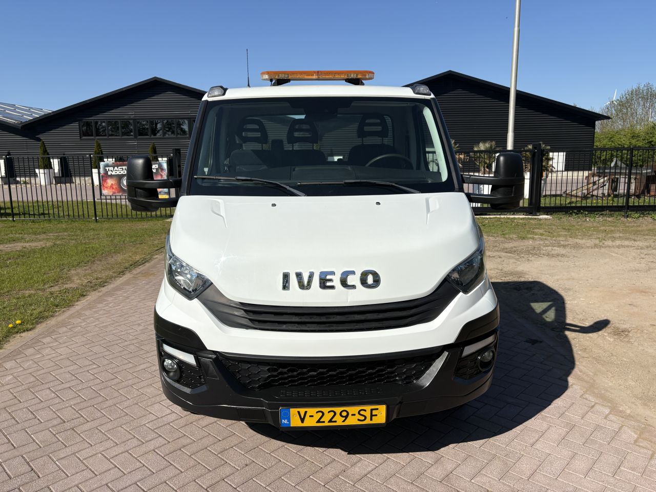 Be trekker 7.7 TON Iveco Daily 40C18 euro 6 (42.772 KM