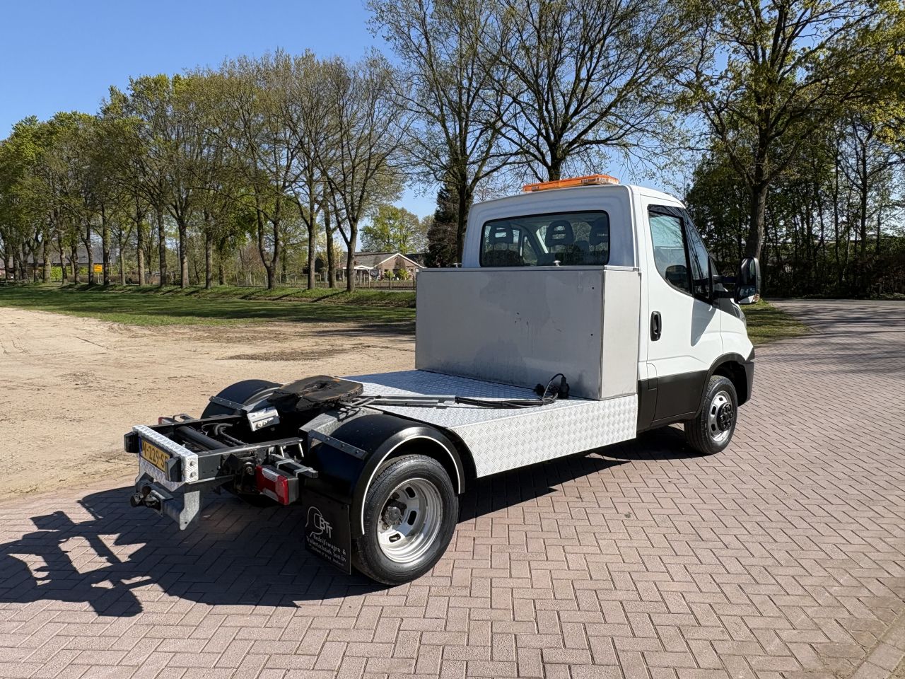 Be trekker 7.7 TON Iveco Daily 40C18 euro 6 (42.772 KM