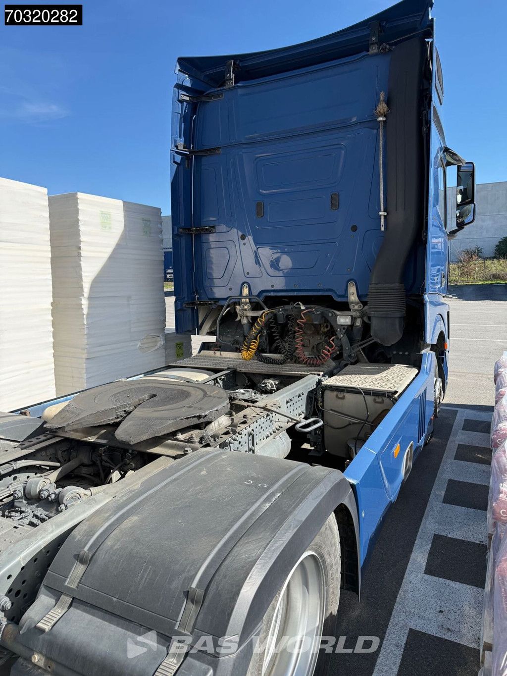 Mercedes Actros 1845 4X2 StreamSpace Euro 6