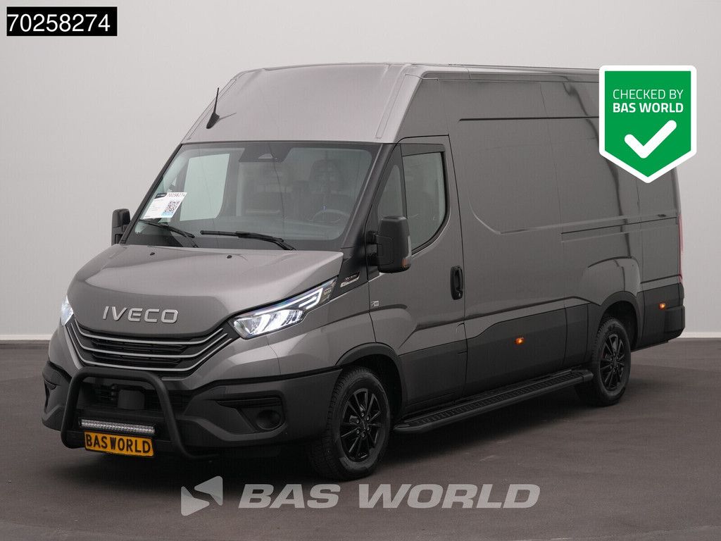 Iveco Daily 35S21 BPM VRIJ! 3.0L Black Edition Automaat 210PK L2H2 2025-Model 3,5t Trekvermogen ACC LED CarPlay Camera Parkeersensoren Euro6 L2 12m3 A/C