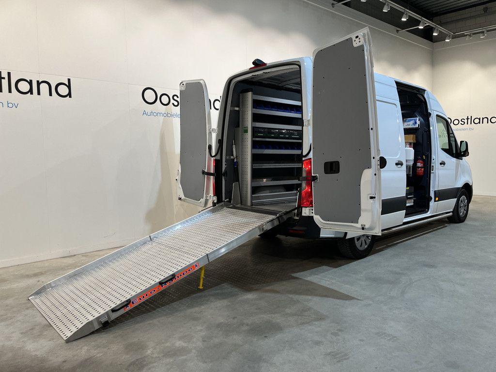 Mercedes-Benz Sprinter 311 CDI L2H2 RWD / Euro 6 / Servicebus / Bott inrichting / 220V / Airco / Oprijplaat / Compressor / CarPlay / Camera