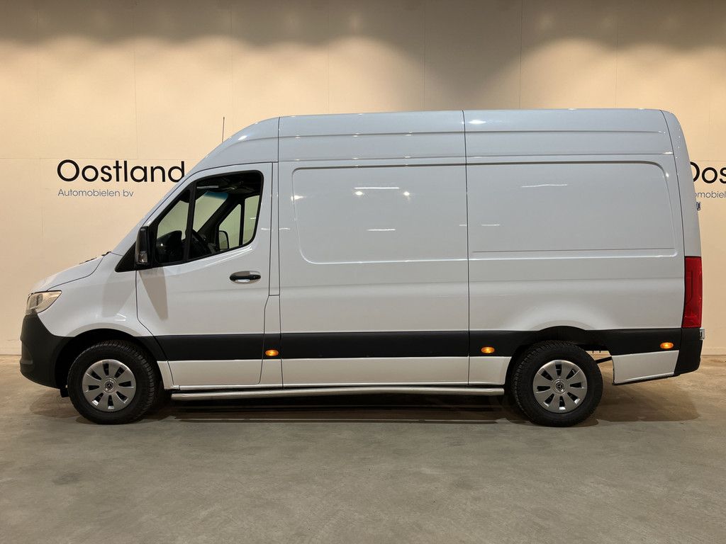 Mercedes-Benz Sprinter 311 CDI L2H2 RWD / Euro 6 / Servicebus / Bott inrichting / 220V / Airco / Oprijplaat / Compressor / CarPlay / Camera
