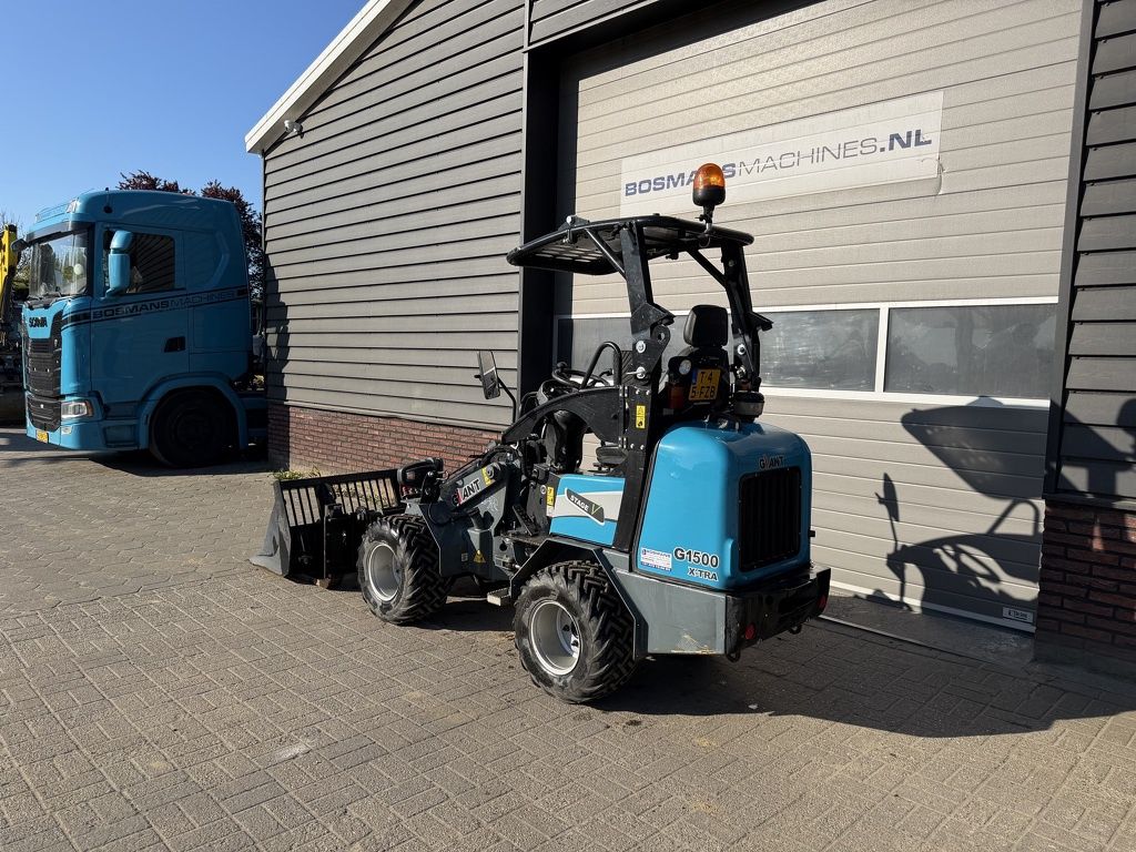 Giant G1500 X-TRA minishovel / kniklader 2024 430 uur