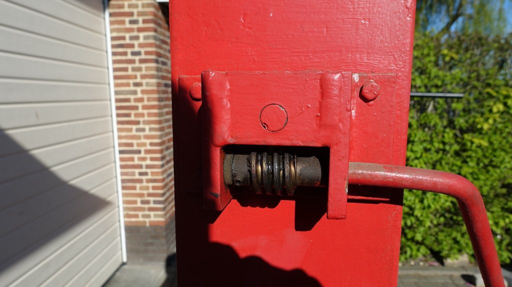 Nugier H60-7S 60 ton hydraulische pers