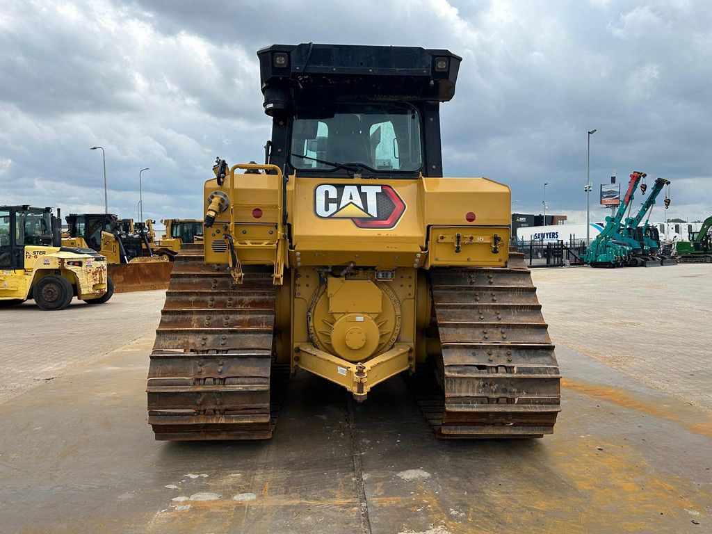 Caterpillar D6 LGP