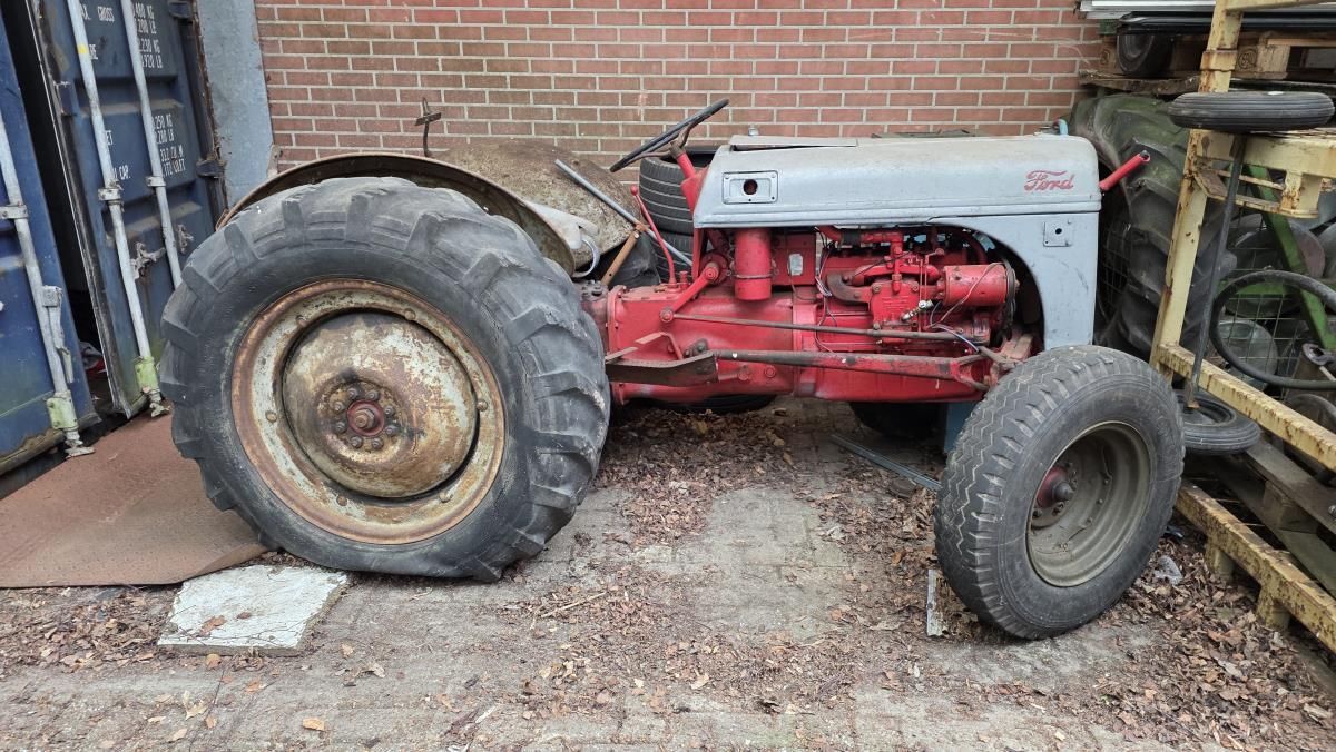 Ford 8N