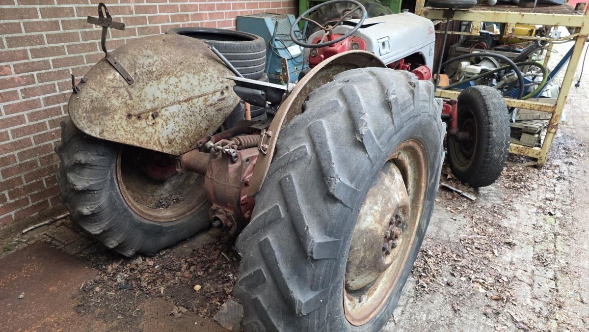 Ford 8N