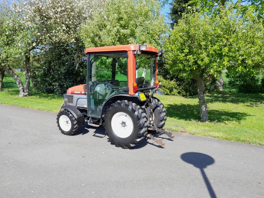 Yanmar EF 235 HST midi/minitrekker NL kenteken