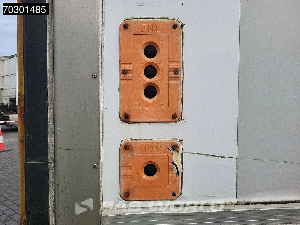 Iveco Stralis 560 6X2 Retarder Automatic Lift Axle 1500kg Tailgate Euro 5