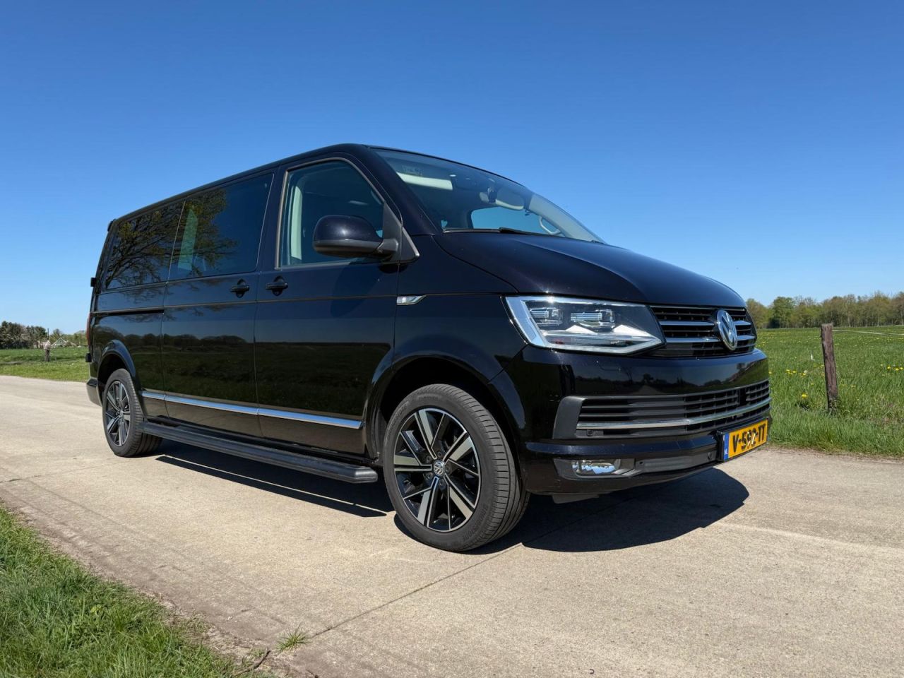 Volkswagen Transporter Caravelle Highline 2018
