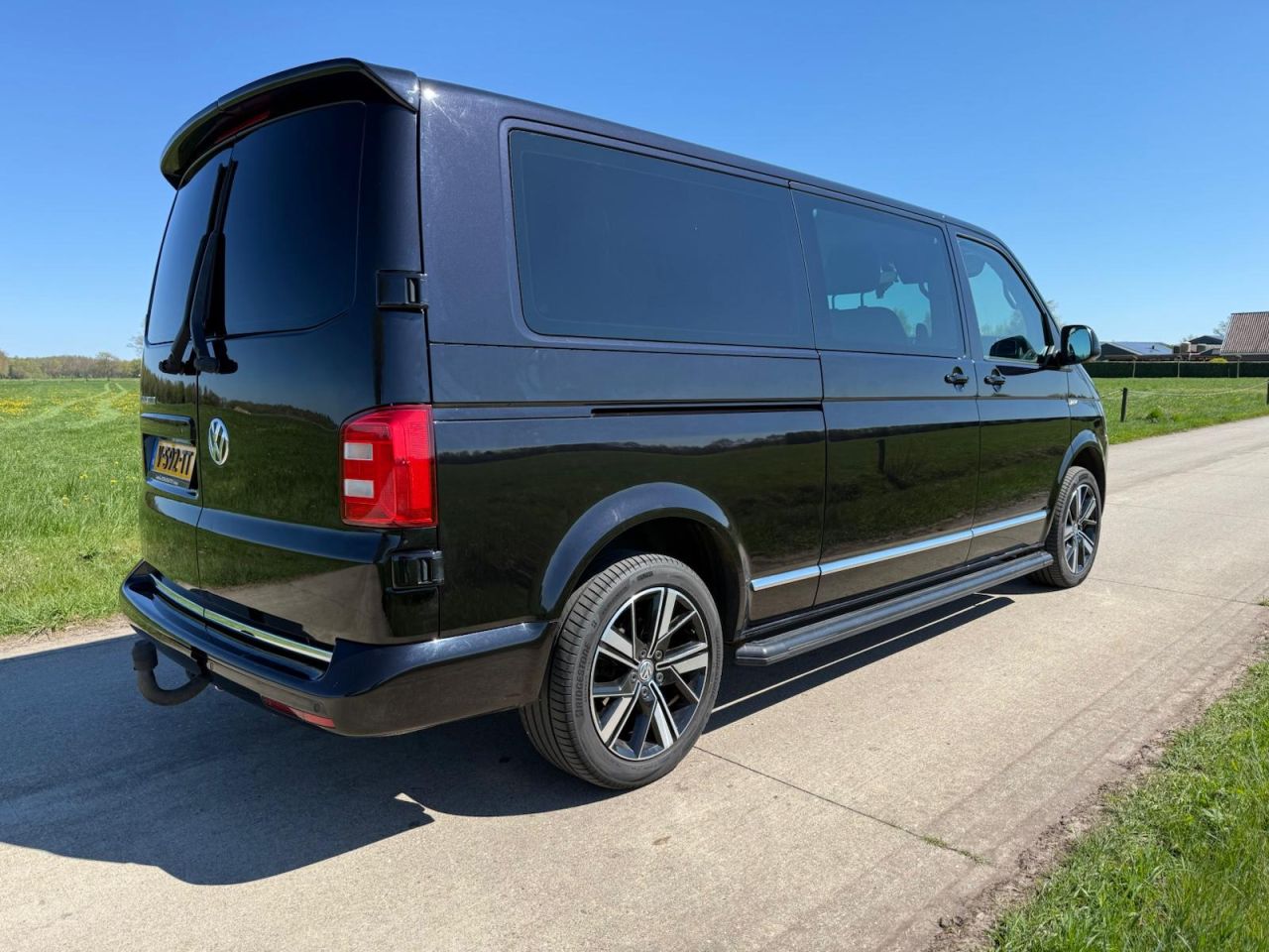 Volkswagen Transporter Caravelle Highline 2018