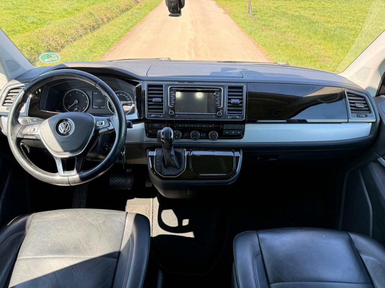 Volkswagen Transporter Caravelle Highline 2018