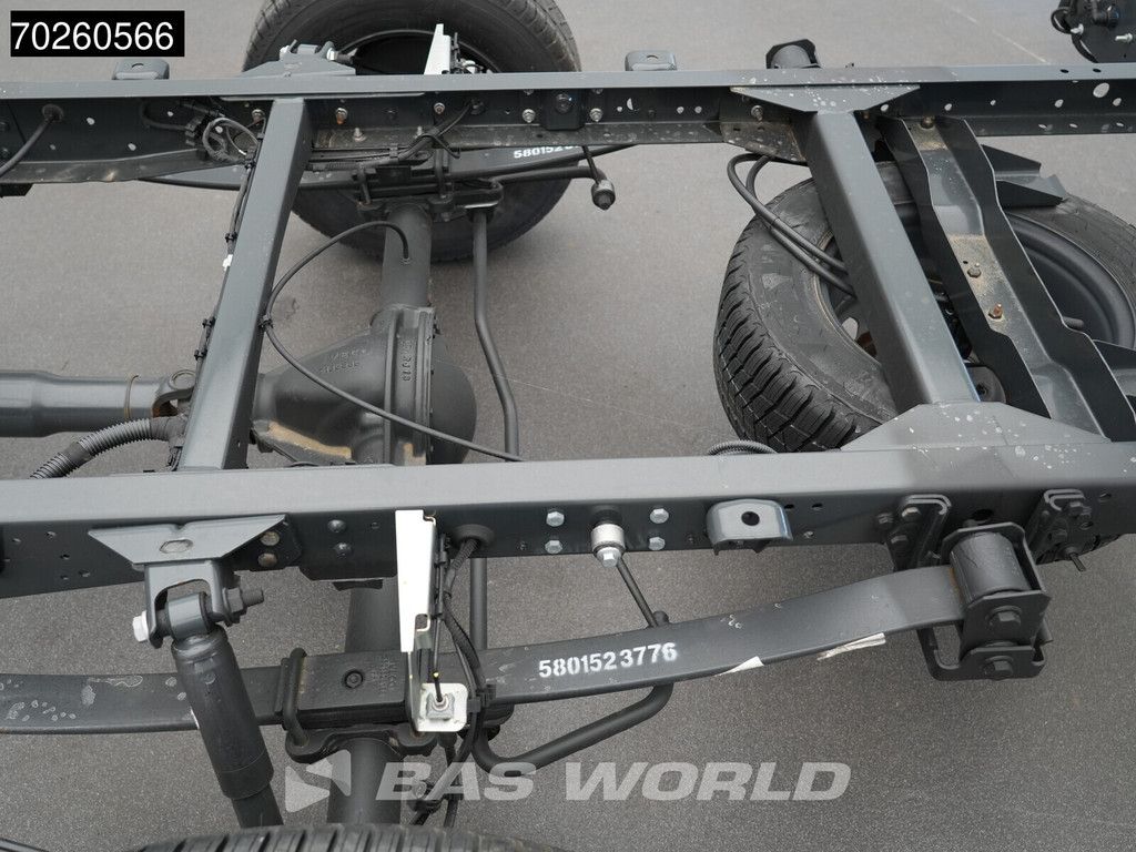 Iveco Daily 35S21 BPM VRIJ! 3.0L Automaat BPM VRIJ Chassis Cabine 410WB 2025 model LED CarPlay ACC Airco Fahrgestell Airco