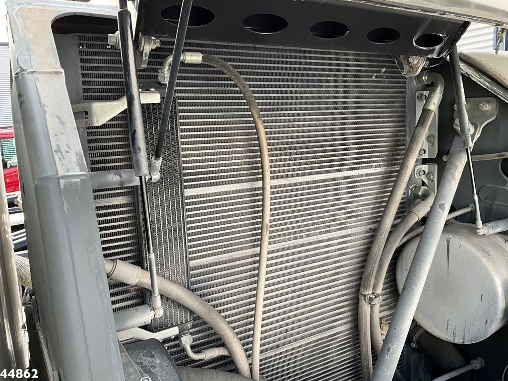 Liebherr L566 Wheel loader