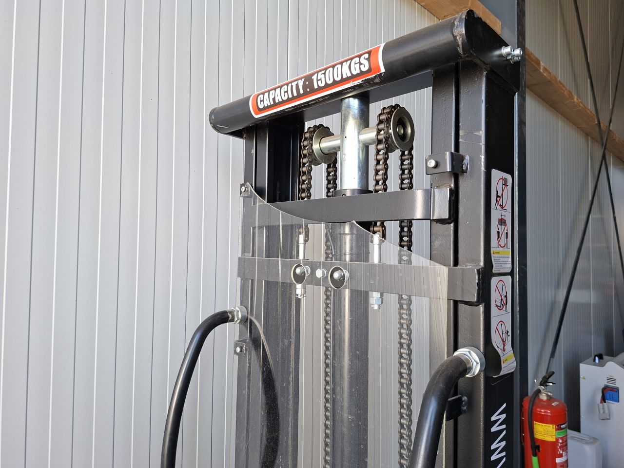 Semi elektrische stapelaar 3000 mm 1000 kg