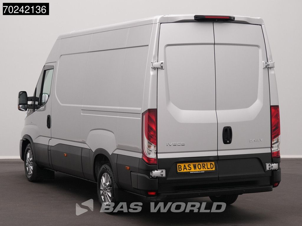 Iveco Daily 35S21 BPM VRIJ! 3.0L Automaat L2H2 210PK 2025-Model 3,5t Trekgewicht ACC LED Navi LM-Velgen Camera Euro6 L2 12m3 Klima