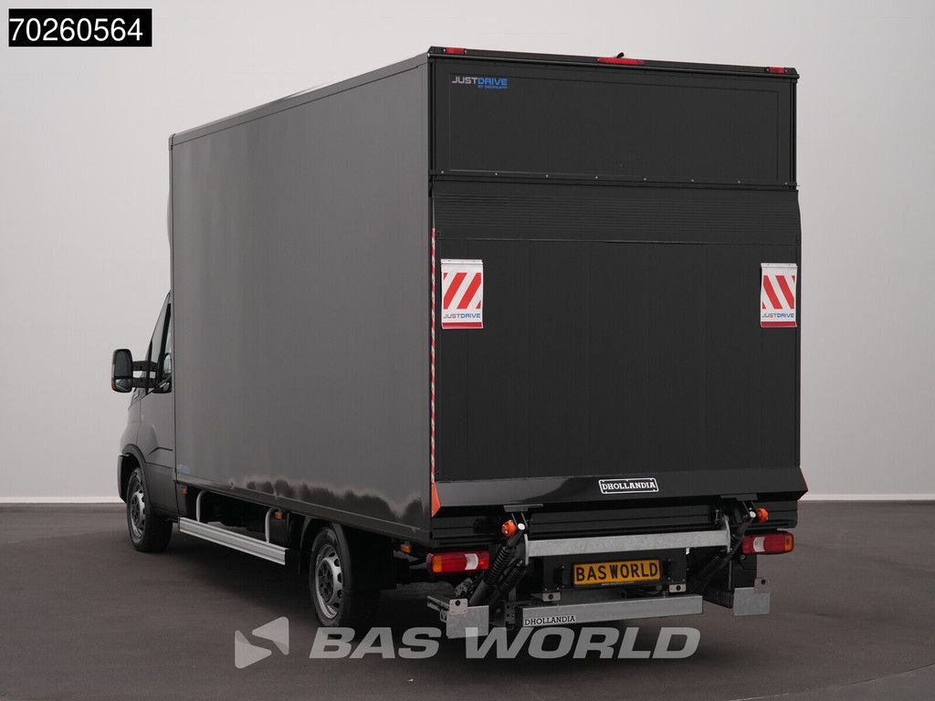 Iveco Daily 35S21 BPM VRIJ! 3.0L Automaat Laadklep Zijdeur ACC LED CarPlay Lat om Lat D'Hollandia 3,5t Trekvermogen Meubelbak Koffer Bakwagen Klima