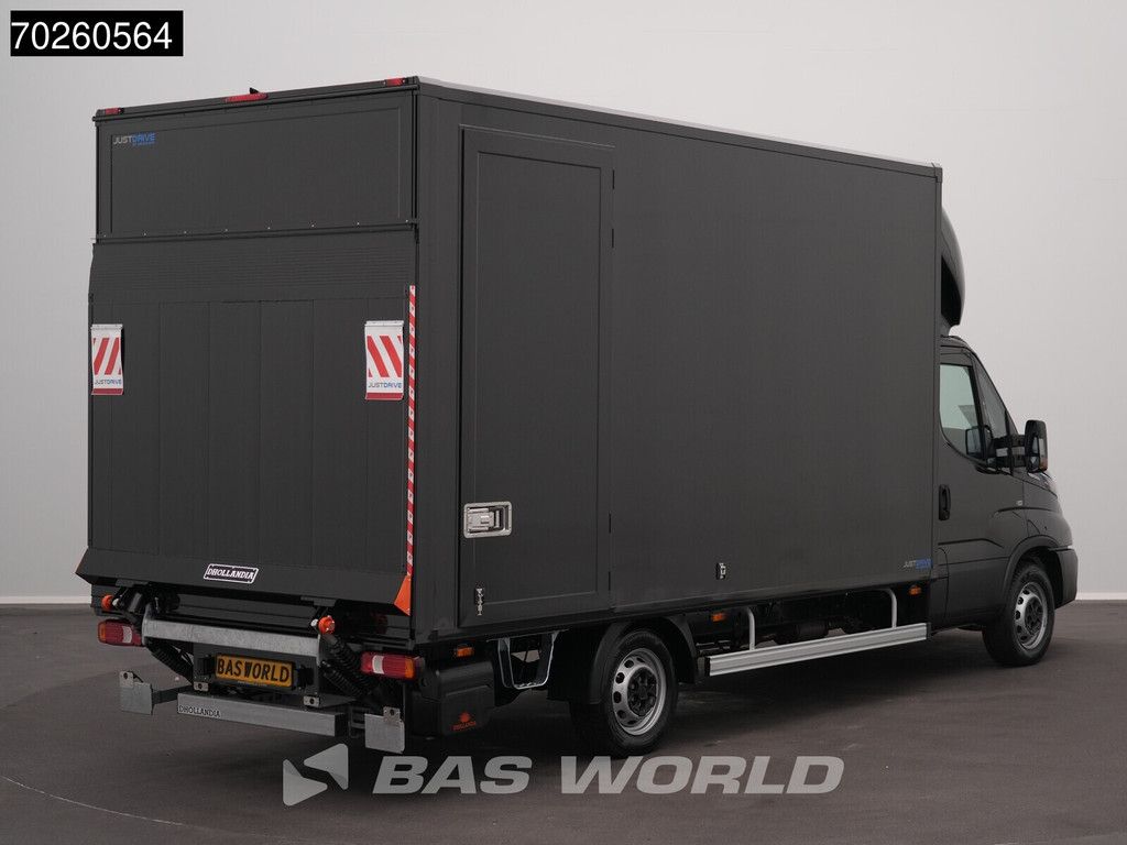 Iveco Daily 35S21 BPM VRIJ! 3.0L Automaat Laadklep Zijdeur ACC LED CarPlay Lat om Lat D'Hollandia 3,5t Trekvermogen Meubelbak Koffer Bakwagen Klima