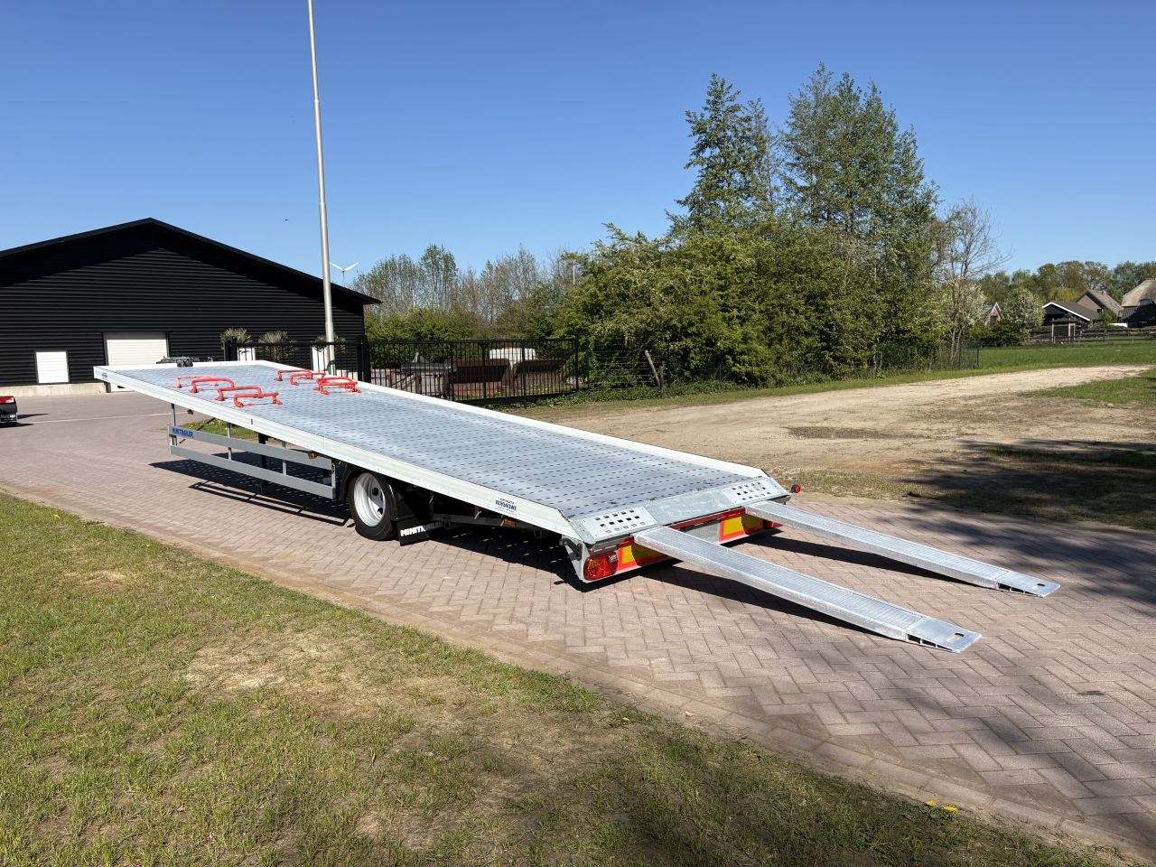 Be oplegger VF MINITRAILER ambulance auto transporter met Lier