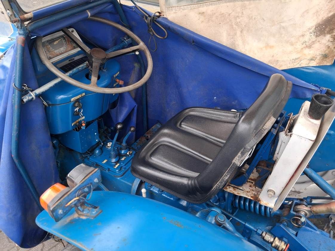 Ford 2000 + PZ Strela hooimachine