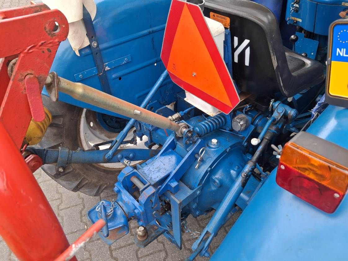 Ford 2000 + PZ Strela hooimachine