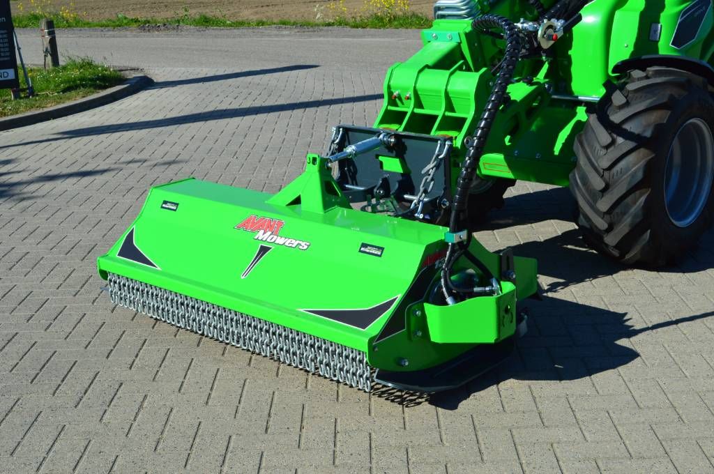 Avant 1350 Klepelmaaier