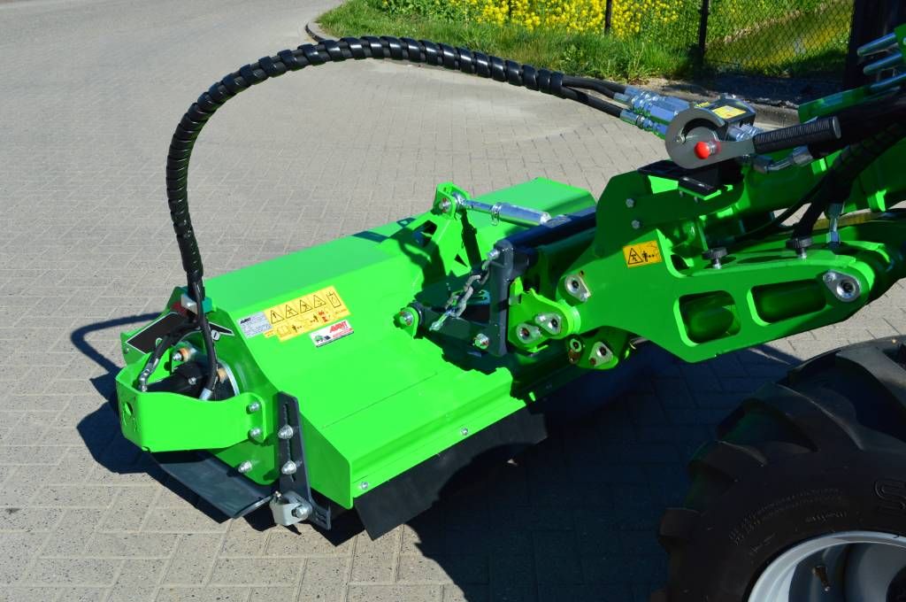 Avant 1350 Klepelmaaier