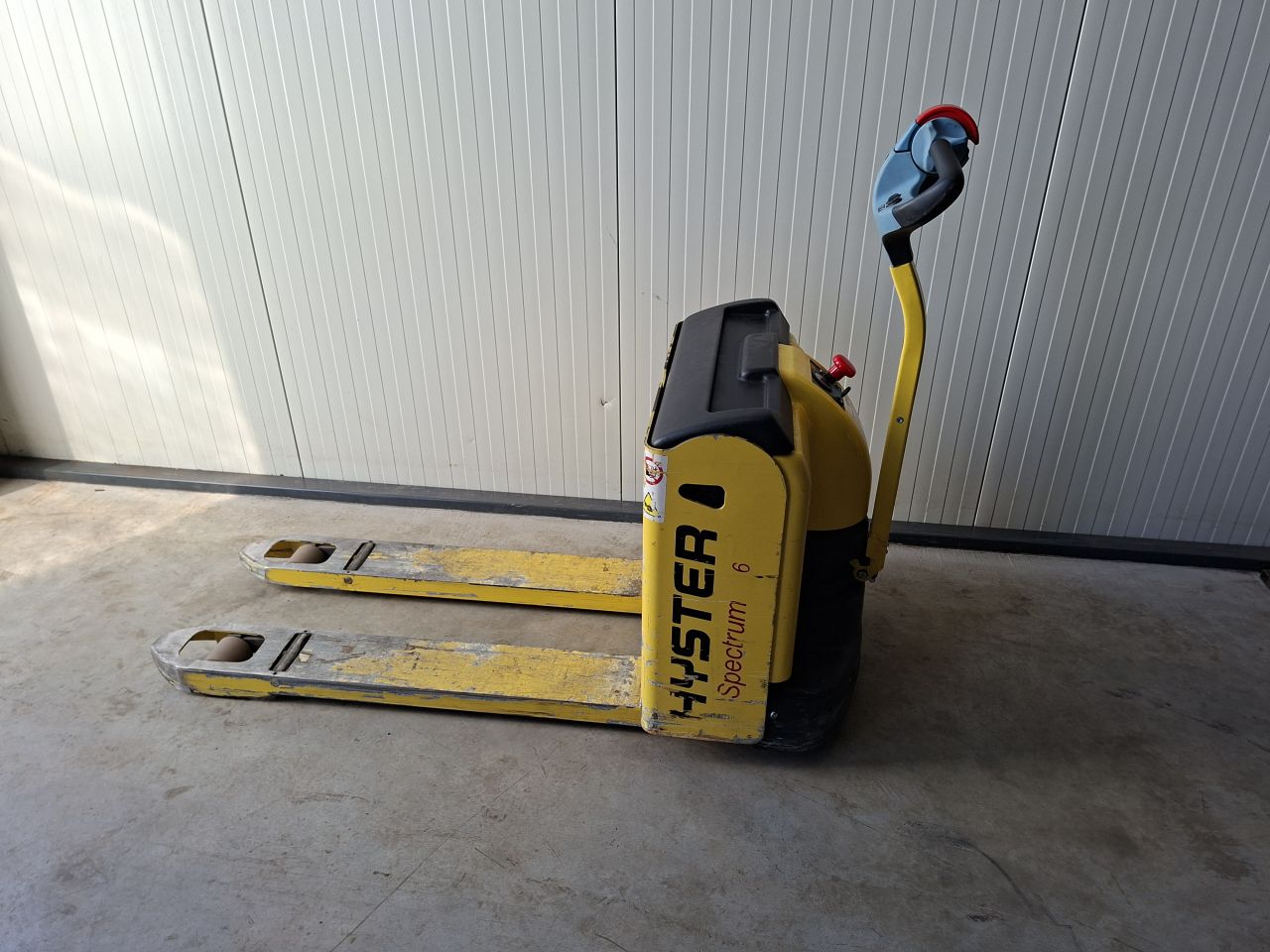 Hyster P1.6 elektrische palletwagen slechts 177 uur