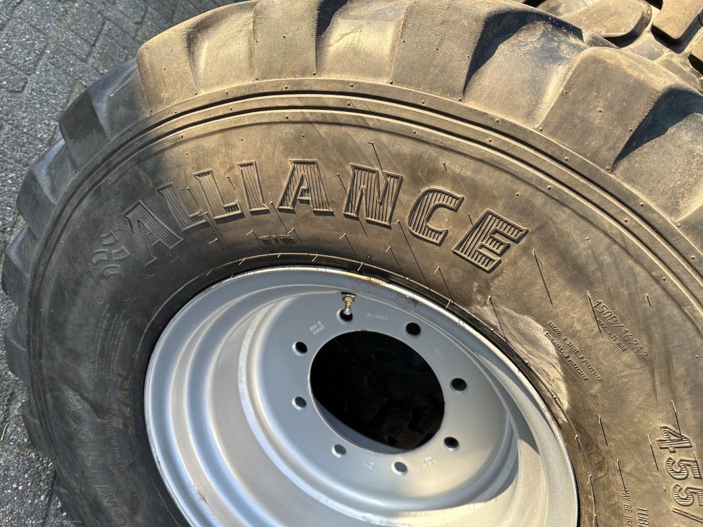 4 Velgen + band aLiance 455/70R20
