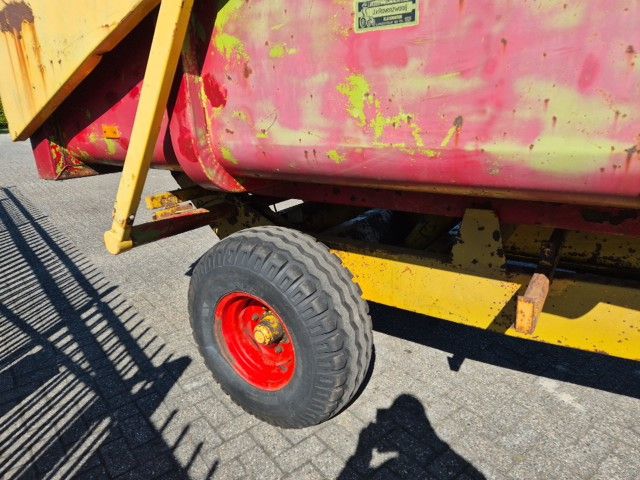 Schuitemaker kipper met kenteken.