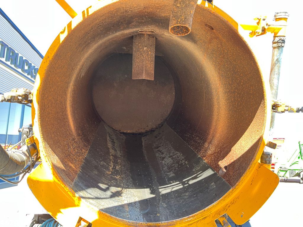 Scania P 360 Euro 6 Bekker LaGram 9m³ kolkenzuiger