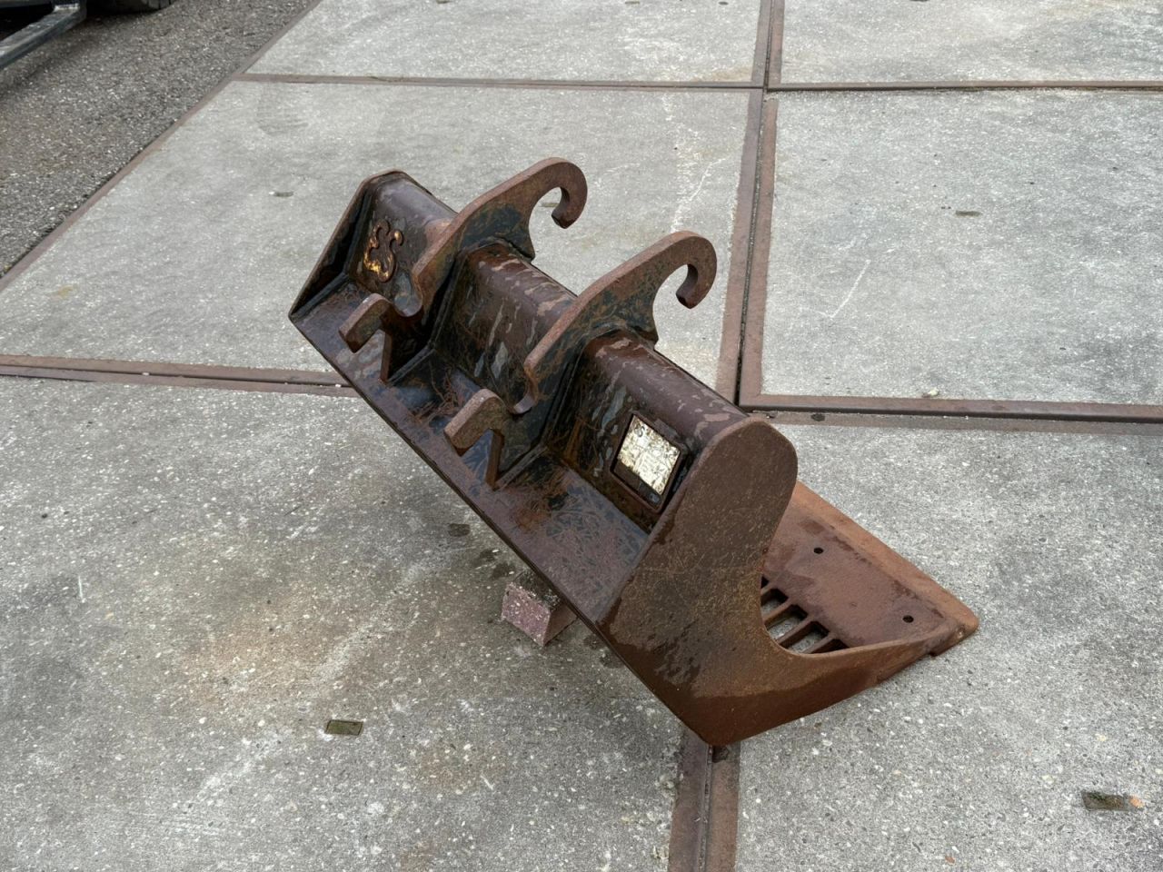 Eurosteel Puinbak cw20