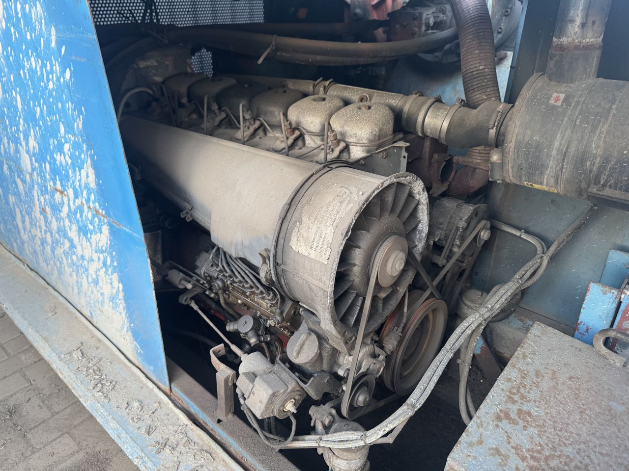 Betonmixer mobiel met Deutz motor