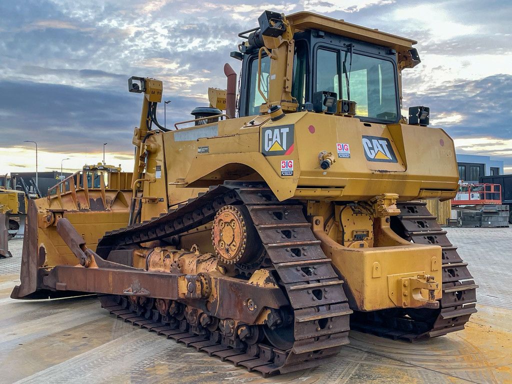 Caterpillar D8T - 2021 Rebuild CE / EPA