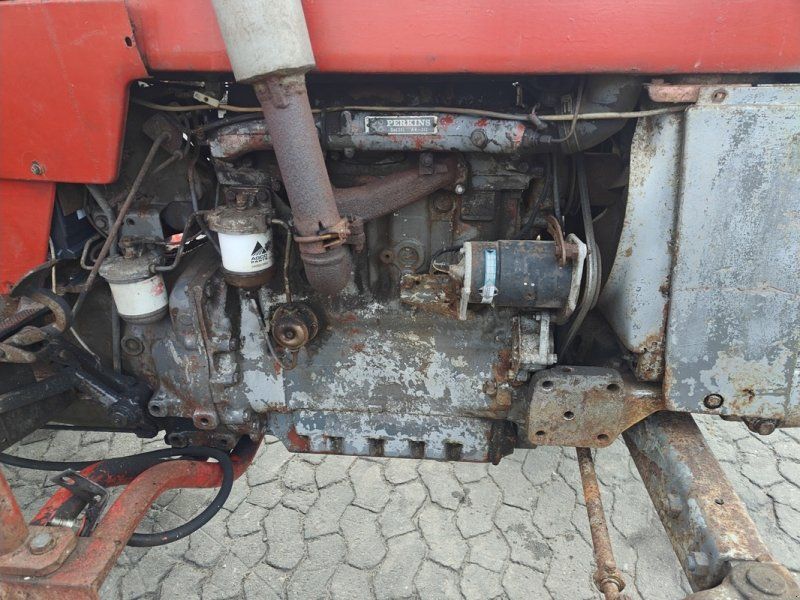 Massey Ferguson 165