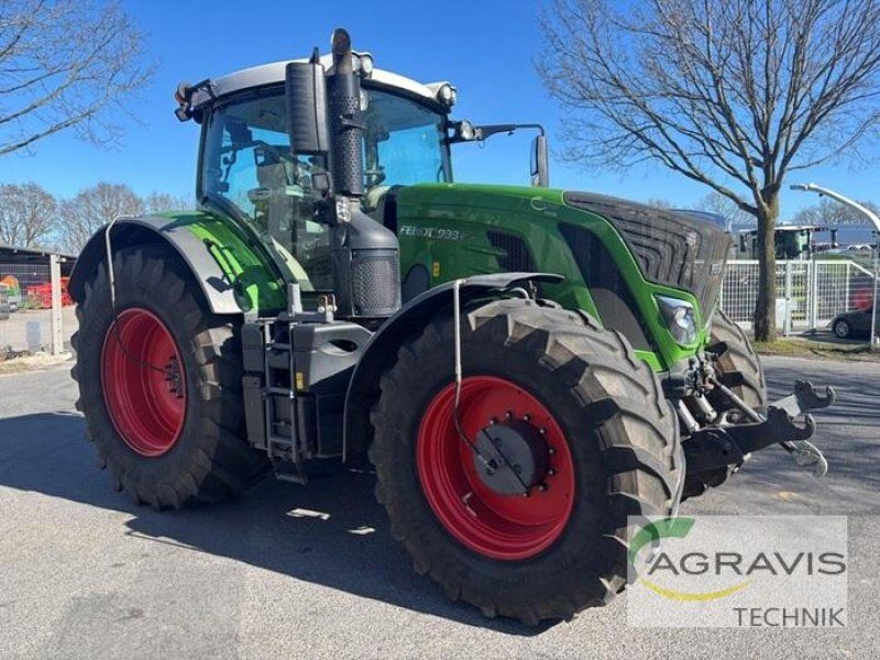 Fendt 933 VARIO S4 Profi Plus