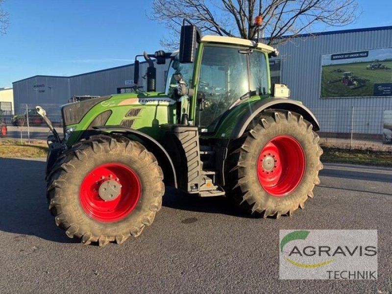 Fendt 724 VARIO S4 Profi Plus