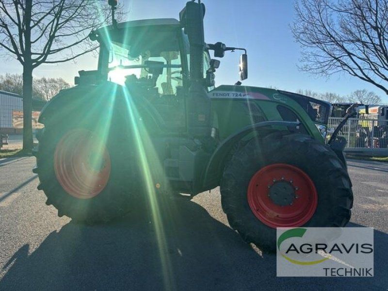 Fendt 724 VARIO S4 Profi Plus