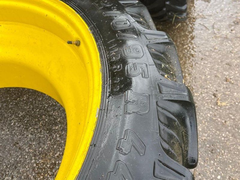 Trinker Zwillingsräder 270/95R44