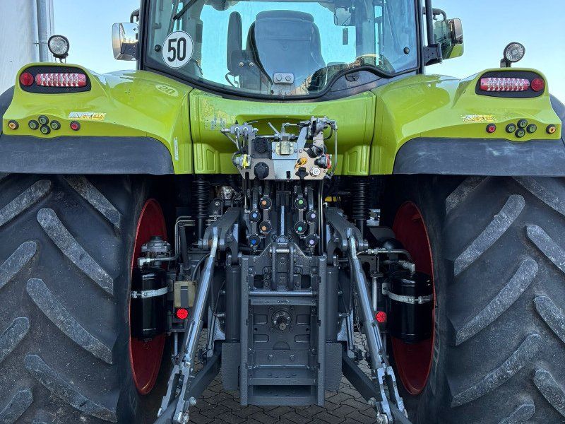 Claas Arion 650 CMATIC