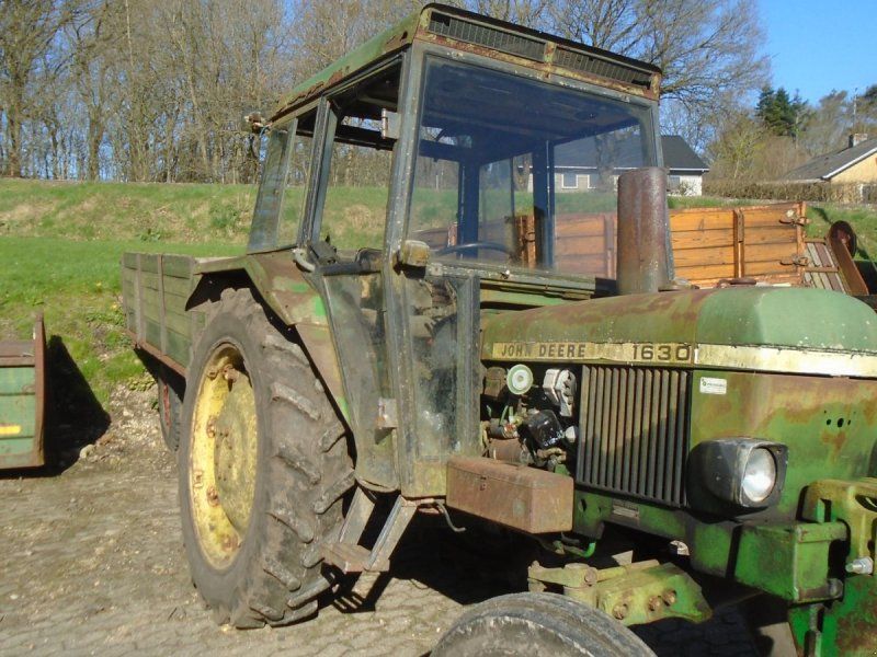 John Deere 1630