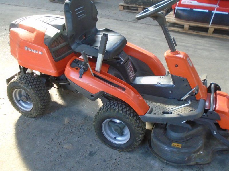 Husqvarna R214C