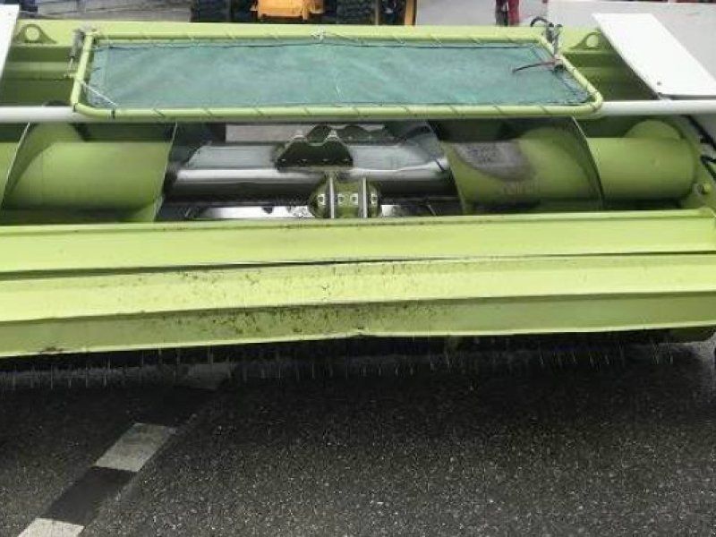 Claas Pick up 300 HD