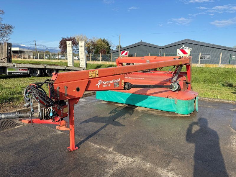 Kverneland Faucheuse conditionneuse Taarup 4232 Ltd Kvernelan