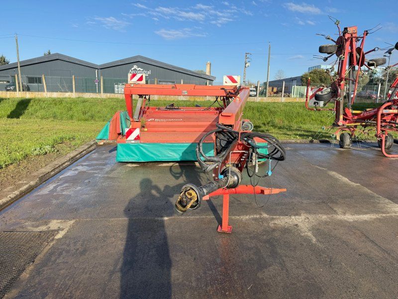 Kverneland Faucheuse conditionneuse Taarup 4232 Ltd Kvernelan