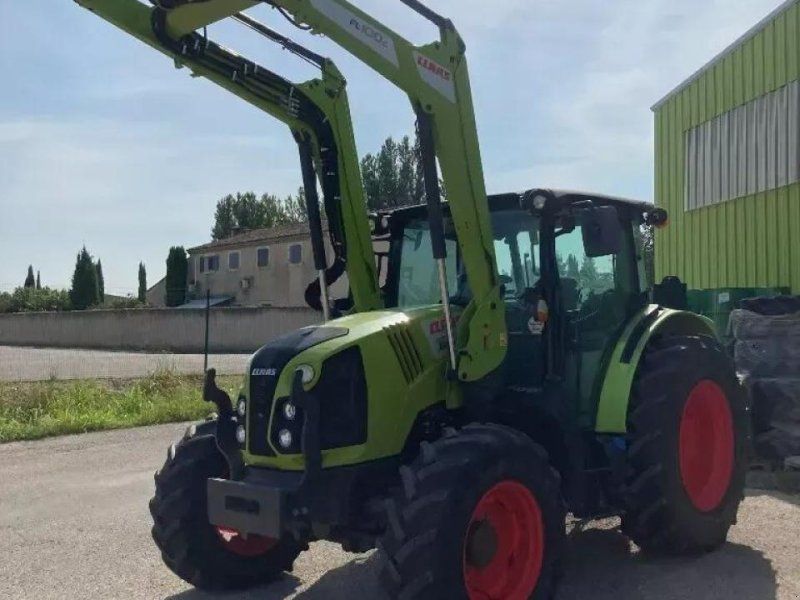 Claas arion 420 sur mesure