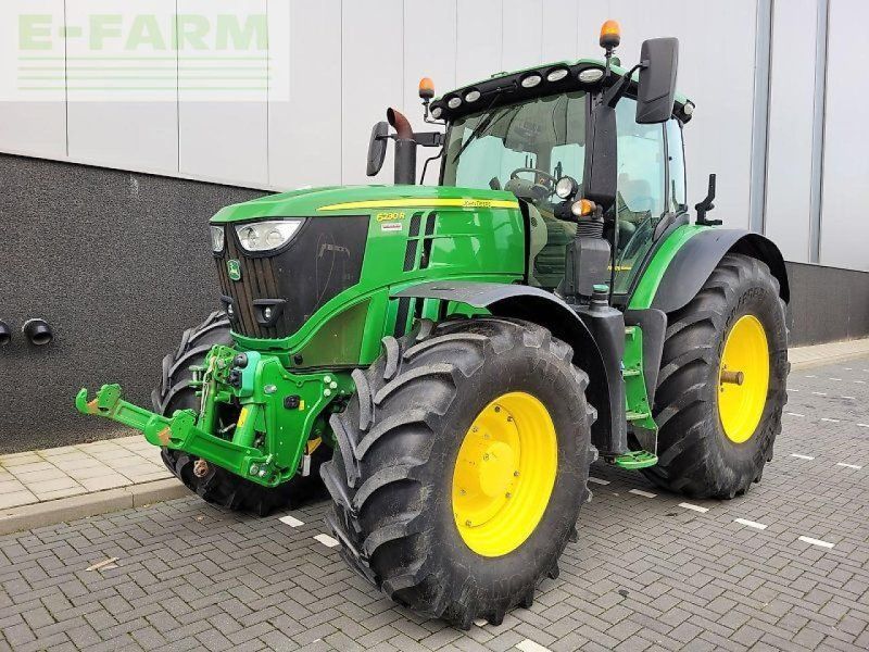 John Deere 6230r